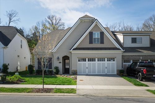 919 Cherry Grove Dr, Hendersonville, TN, 37075-1567 | Card Image