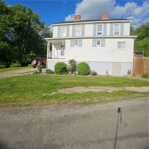 15 Fifth Cross St, Masontown, PA, 15461 | Card Image