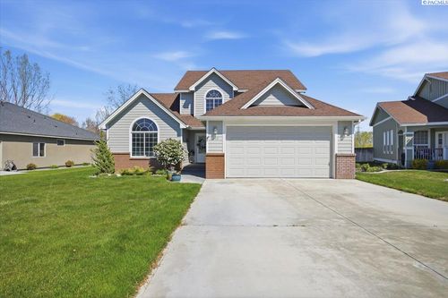 110 Erica Dr, Richland, WA, 99352-8463 | Card Image