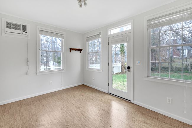 135 Carmalt Rd, House other with 3 bedrooms, 2 bathrooms and 6 parking in Hamden CT | Image 16