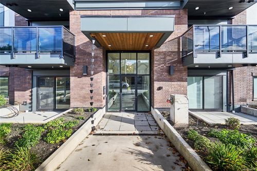 105-45 Haliburton St, Nanaimo, BC, V9R4V6 | Card Image