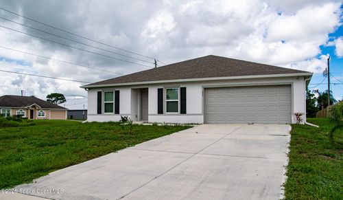 593 Haleybury St Sw, PALM BAY, FL, 32908-4712 | Card Image