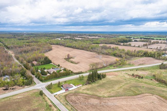 18330 Mountainview Rd, House other with 3 bedrooms, 1 bathrooms and 18 parking in Caledon East ON | Image 17