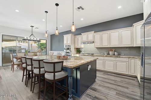 3941 E Nolan Dr, Chandler, AZ, 85249-6085 | Card Image