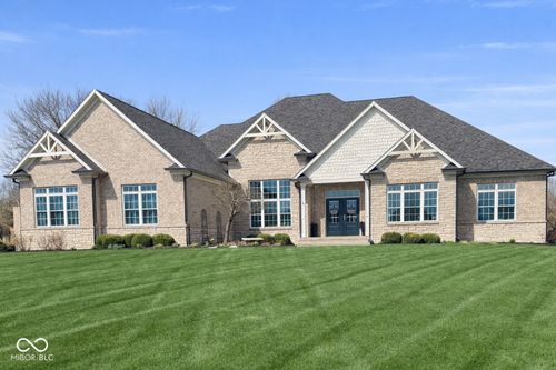 3310 Guilford Ln, Plainfield, IN, 46168-8200 | Card Image