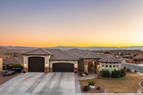 1976 E 1200 North Cir, St. George, UT, 84770-8640 | Card Image