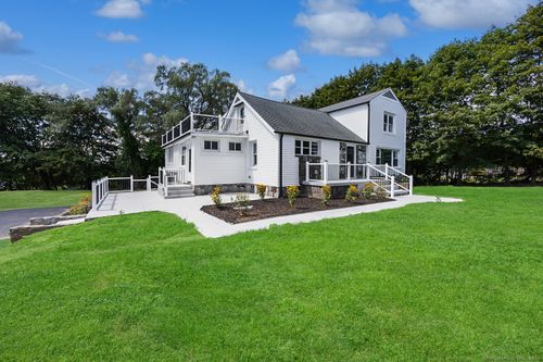 719 High Street Ext, Thomaston, CT, 06787-1214 | Card Image