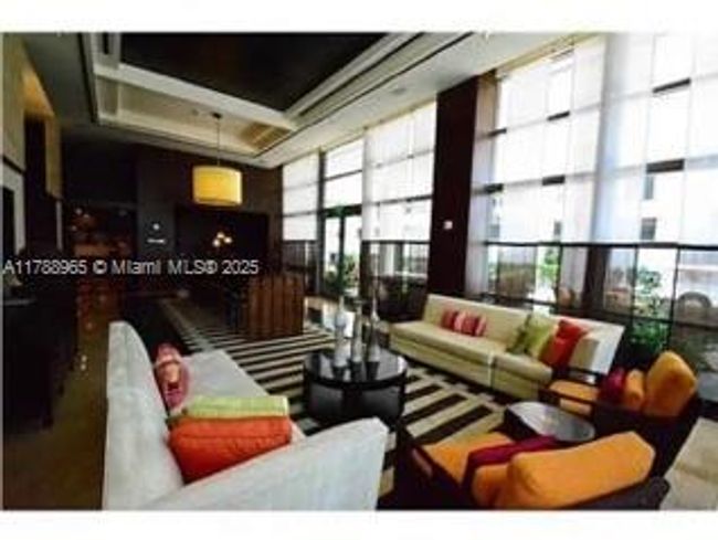 APT-1006 - 5875 Collins Ave, Condo with 1 bedrooms, 2 bathrooms and null parking in Miami Beach FL | Image 19
