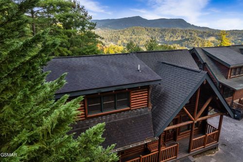 2216 Quiet Valley Way, Sevierville, TN, 37862 | Card Image