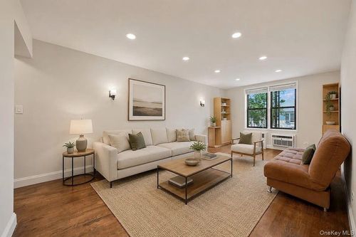 2e-50-21 39th Place, New York, NY, 11104 | Card Image
