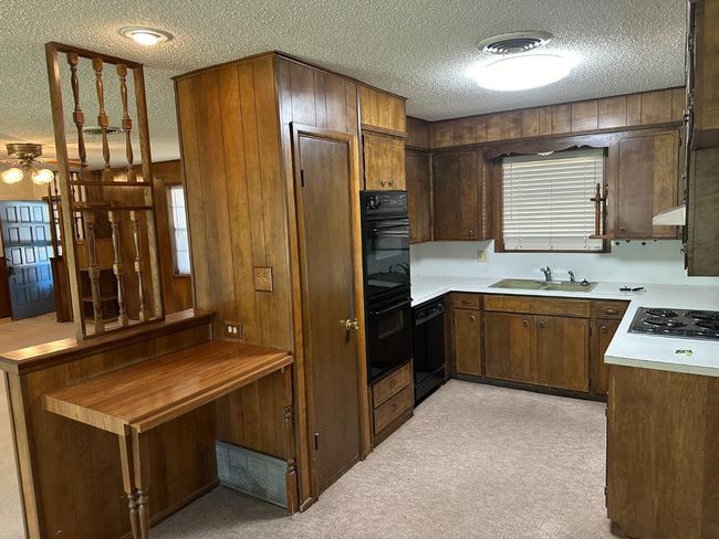 1807 E Reppto St, House other with 3 bedrooms, 2 bathrooms and null parking in Brownfield TX | Image 4