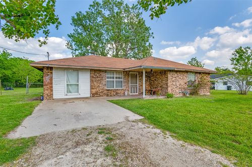 681 Lakeview Dr, Palmer, TX, 75152-9678 | Card Image