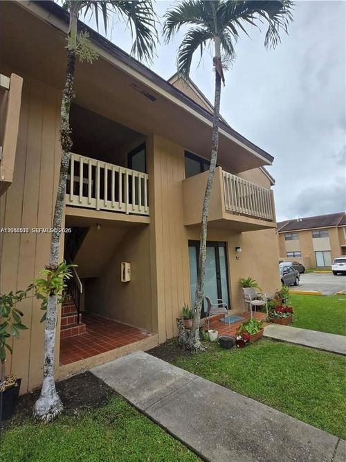 202-6-15407 Sw 80th St, Miami, FL, 33193-2679 | Card Image