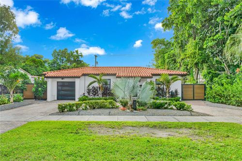 430 Cardinal St, Miami Springs, FL, 33166-3960 | Card Image