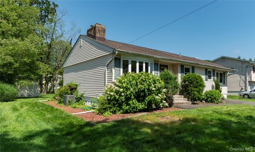 116 Highway Ave, Congers, NY, 10920-2837 | Card Image