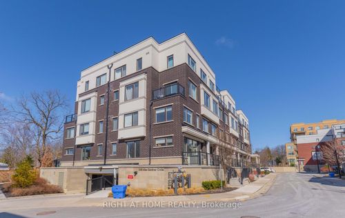 34-200 Alex Gardner Cir, Aurora, ON, L4G3G5 | Card Image