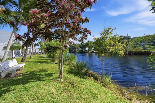 6-52 Ne 204th St, Miami Gardens, FL, 33179 | Card Image