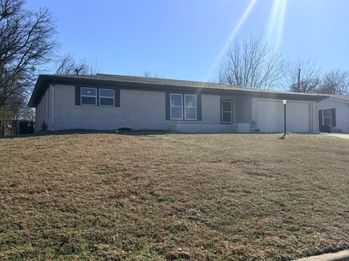 2816 Gardenia Street, Fort Worth, TX, 76119 | Card Image