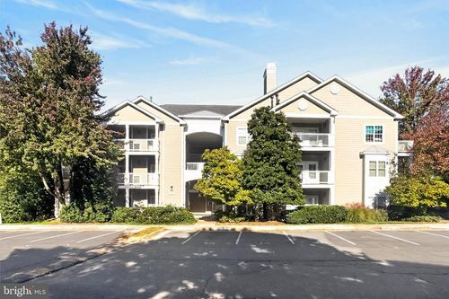 25-1704 Lake Shore Crest Dr, RESTON, VA, 20190-3247 | Card Image