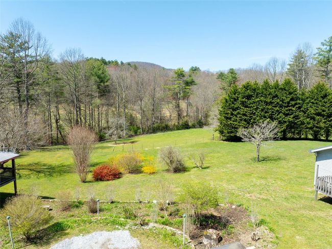 140 Hanging Dog Ln, House other with 5 bedrooms, 5 bathrooms and null parking in Lake Toxaway NC | Image 49