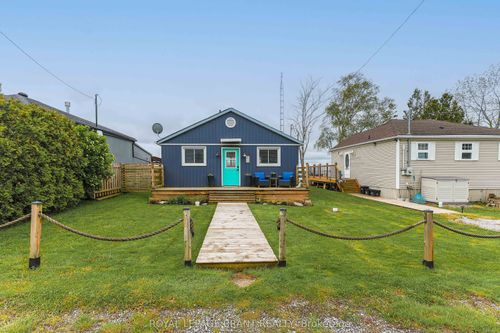 6 Hickory Beach Lane, Nanticoke, ON, N0A1L0 | Card Image