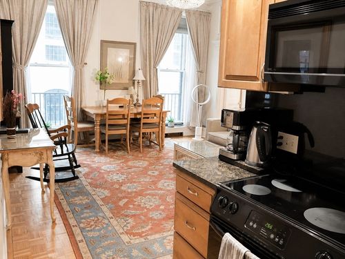 3r-21 Beacon St, Boston, MA, 02108-2805 | Card Image