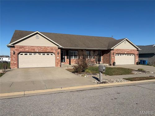 unit-a-55 Bridgewater Ln, Highland, IL, 62249-5957 | Card Image
