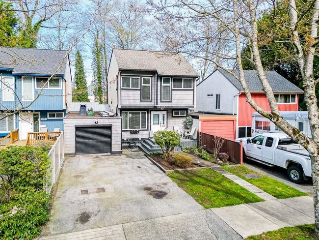 3735 Garden Grove Drive, House other with 3 bedrooms, 1 bathrooms and 3 parking in Burnaby BC | Image 30