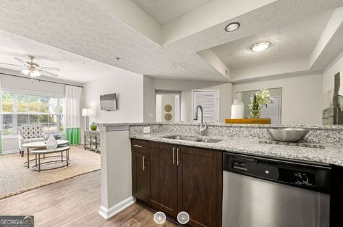 504-7150 W Peachtree Dunwoody Rd, Atlanta, GA, 30328-5721 | Card Image