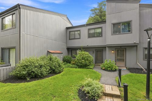 1905 Magnolia Walk, Poughkeepsie, NY, 12603-6951 | Card Image