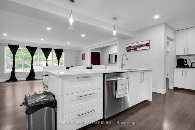 371 High St, House other with 3 bedrooms, 2 bathrooms and 2 parking in London ON | Image 33