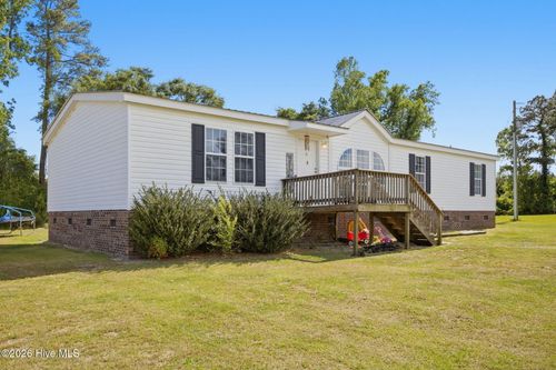 233 Baysden Pond Rd, Chinquapin, NC, 28521-8751 | Card Image