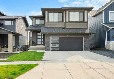 68 Elderberry Way, House detached with 5 bedrooms, 3 bathrooms and 4 parking in Rocky View County AB | Image 1