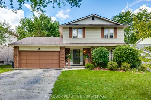 79 Greenbrier Cres, London, ON, N6J3X7 | Card Image
