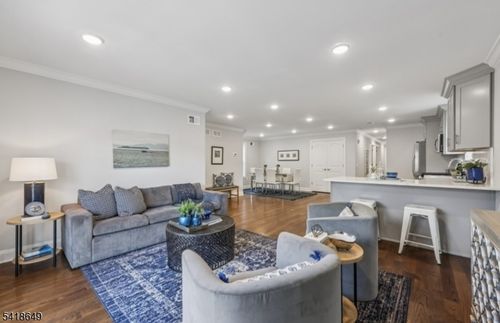 139 N 15th St, East Orange, NJ, 07017-5235 | Card Image