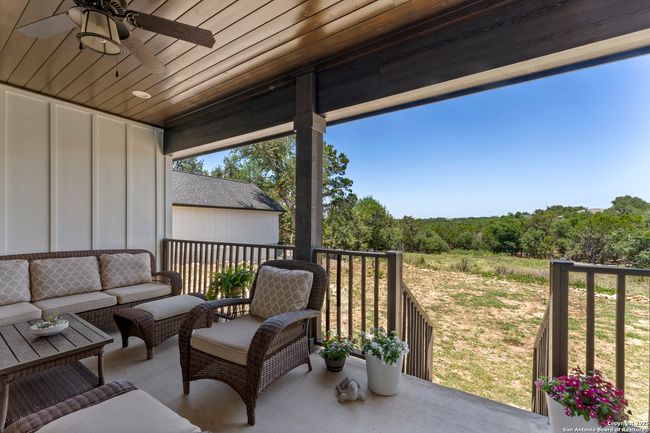 1101 Persimmon Pass, House other with 3 bedrooms, 2 bathrooms and null parking in Fischer TX | Image 38