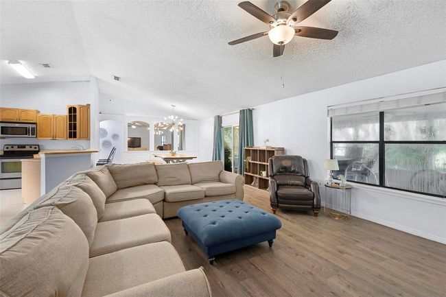 134 Naranja Rd, House other with 3 bedrooms, 2 bathrooms and null parking in DEBARY FL | Image 15