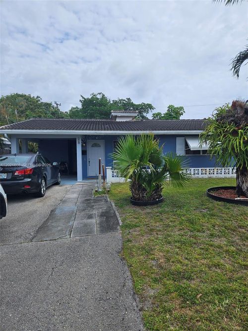 221 Nw 46th Ct, Oakland Park, FL, 33309-4020 | Card Image