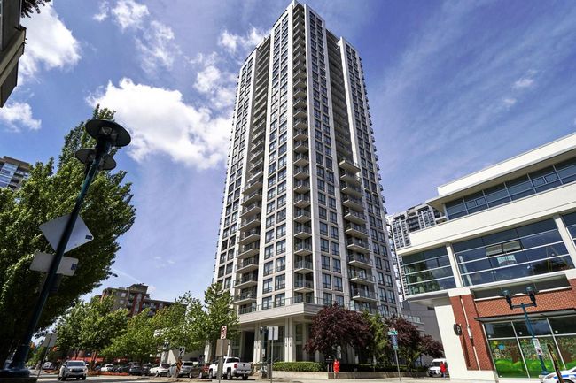 1001 - 2979 Glen Drive, Condo with 2 bedrooms, 2 bathrooms and 2 parking in Coquitlam BC | Image 1
