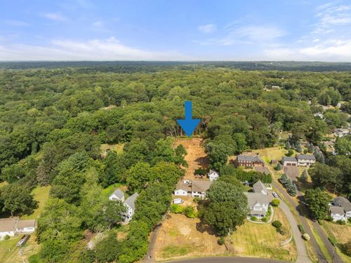 844 Mill Hill Ter, Southport, CT, 06890-1286 | Card Image