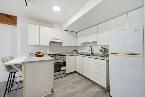 10 Flavelle Cres, Lindsay, ON, K9V6E2 | Card Image