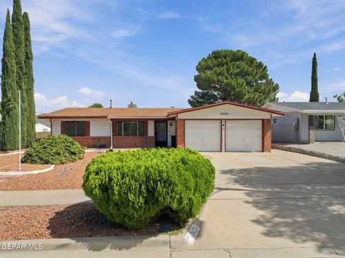 3428 Firestone Dr, El Paso, TX, 79925-1630 | Card Image