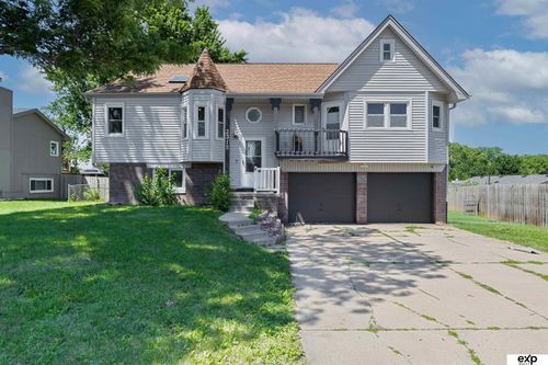 3312 Henery Rd, Bellevue, NE, 68123-2383 | Card Image