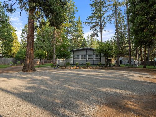 18010 Ponderosa Ln, Klamath Falls, OR, 97601-9236 | Card Image