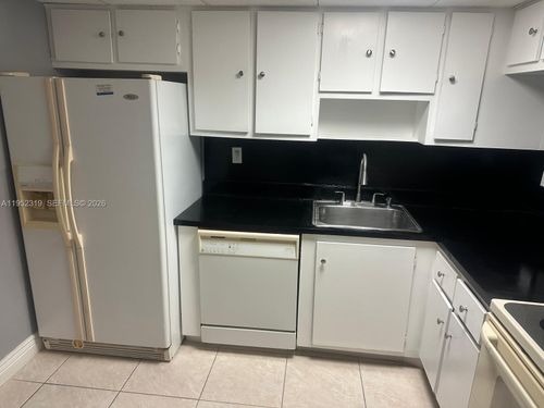 apt-20-3c-4384 Nw 9th Ave, Deerfield Beach, FL, 33064-1724 | Card Image