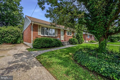 319 Delaware Ave, CLAYMONT, DE, 19703-1972 | Card Image