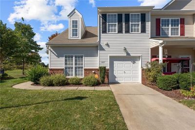 One car garage townhome | Image 1