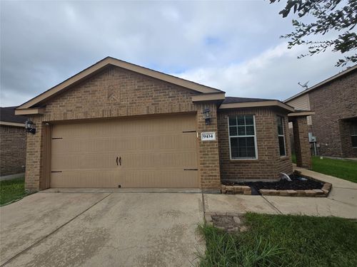 9434 Sapphire Creek Ln, Rosharon, TX, 77583-1009 | Card Image