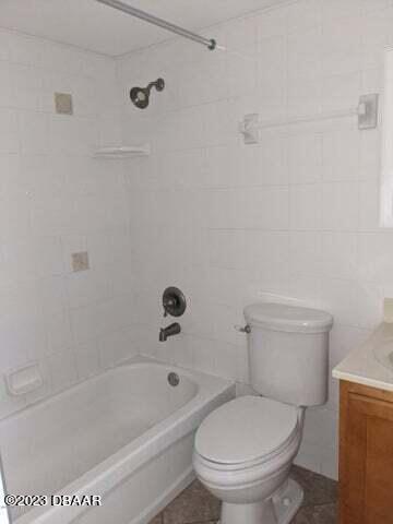 Residential in Daytona Beach 5