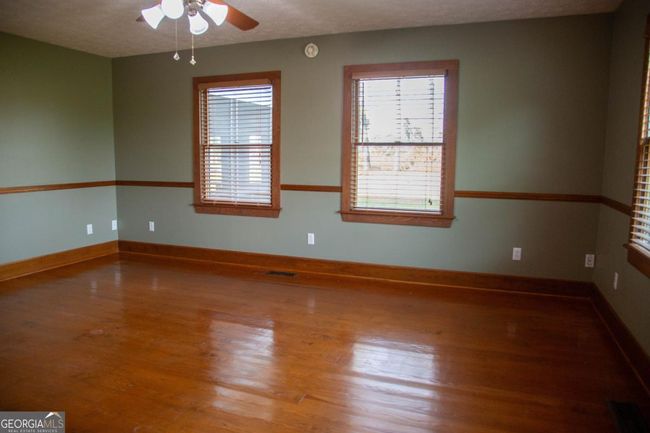 5407 Us Highway 221 S, Home with 4 bedrooms, 4 bathrooms and null parking in Uvalda GA | Image 65